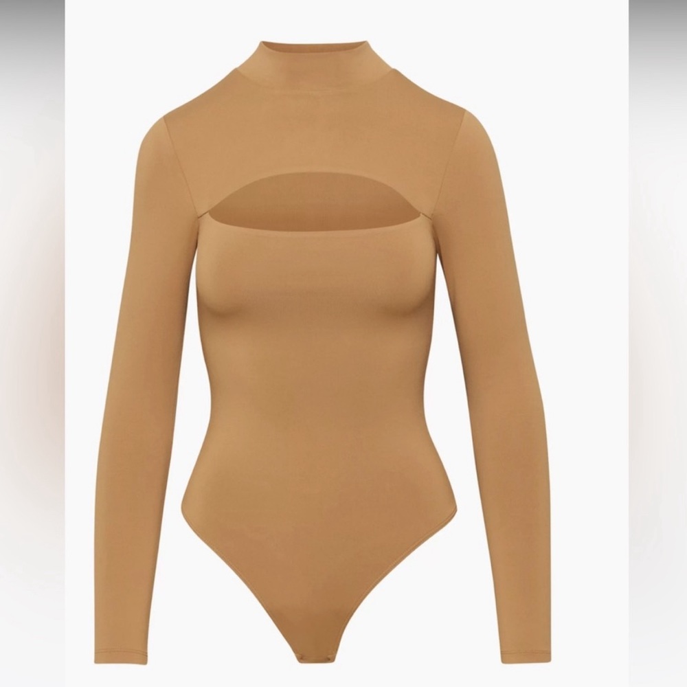 Aritzia varo contour bodysuit in camel (never worn)